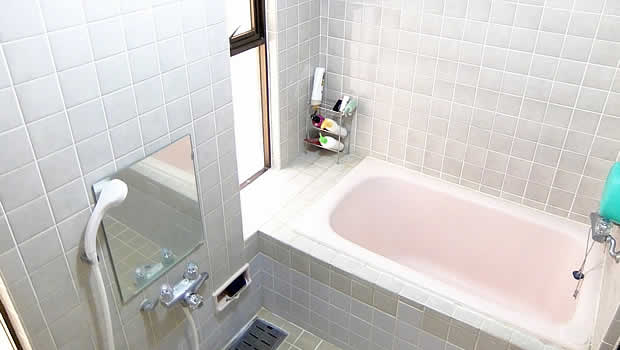 新潟片付け110番の浴室・浴槽クリーニングサービス