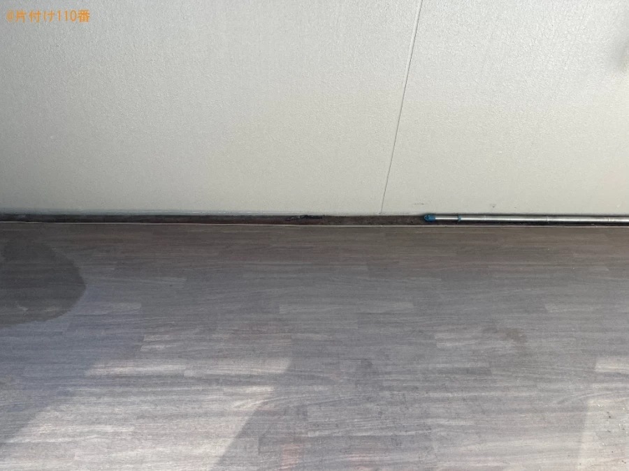 二人掛けソファー、ローテーブル、椅子、ラック等の回収・処分ご依頼