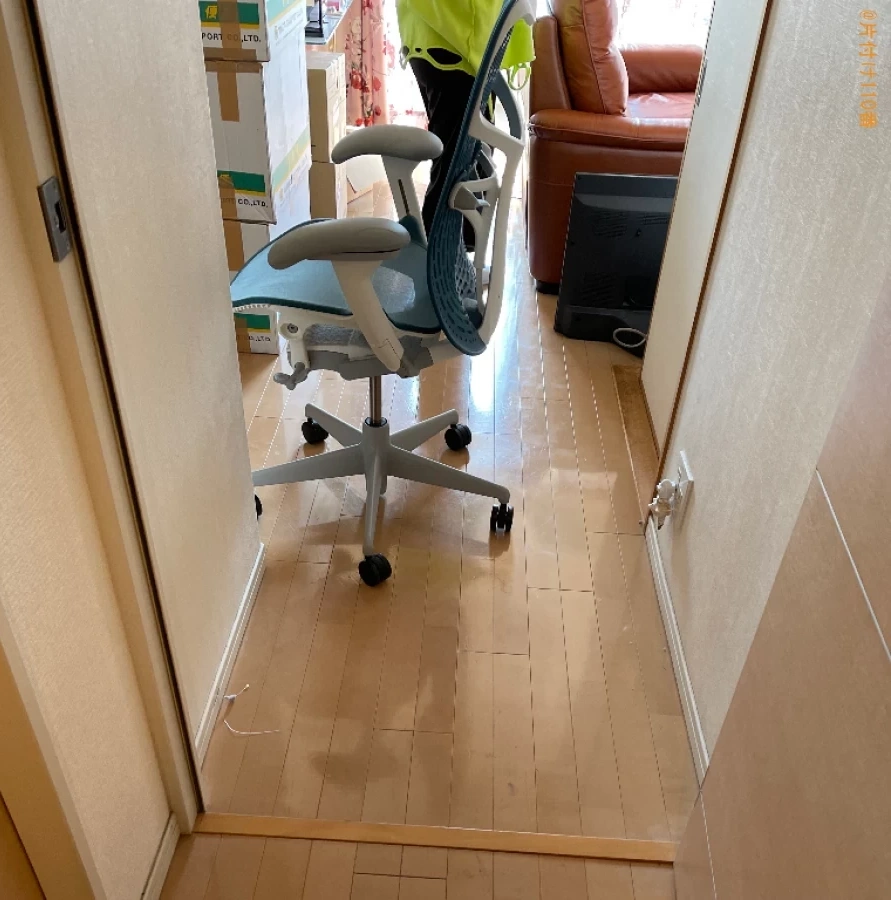 二人掛けソファー、ローテーブル、椅子、ラック等の回収・処分ご依頼